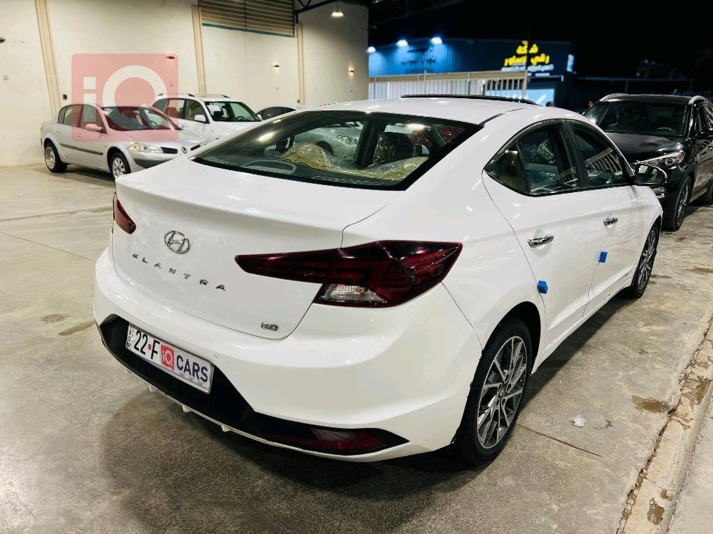 هيونداي النترا